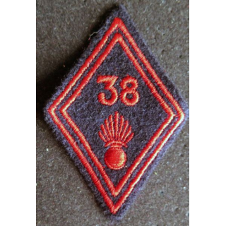 LOSANGE DE BRAS MODÈLE 45 : 38° régiment d'infanterie troupe