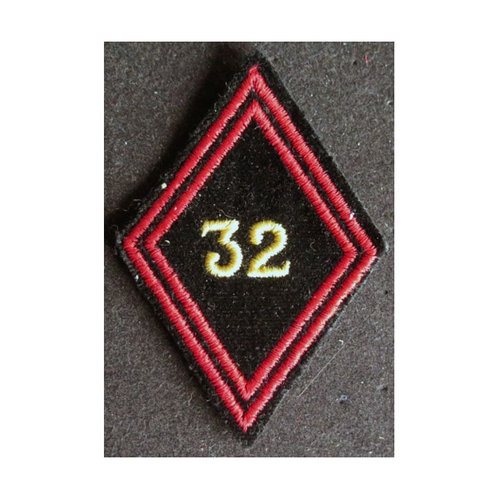 LOSANGE DE BRAS MODÈLE 45 : 32° Régiment du génie cadre